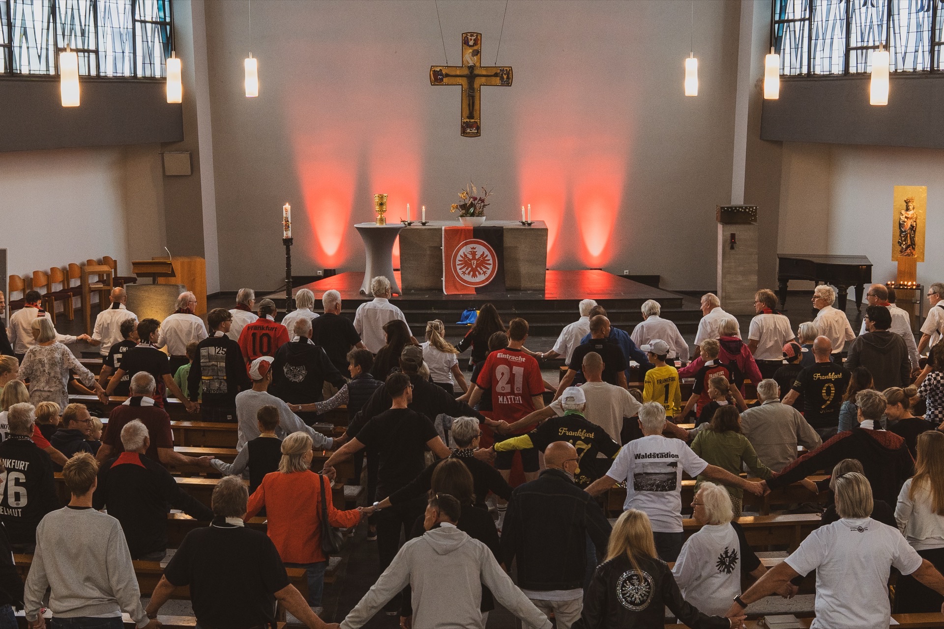 Gottesdienst mit Eintracht-Fans in Kirche