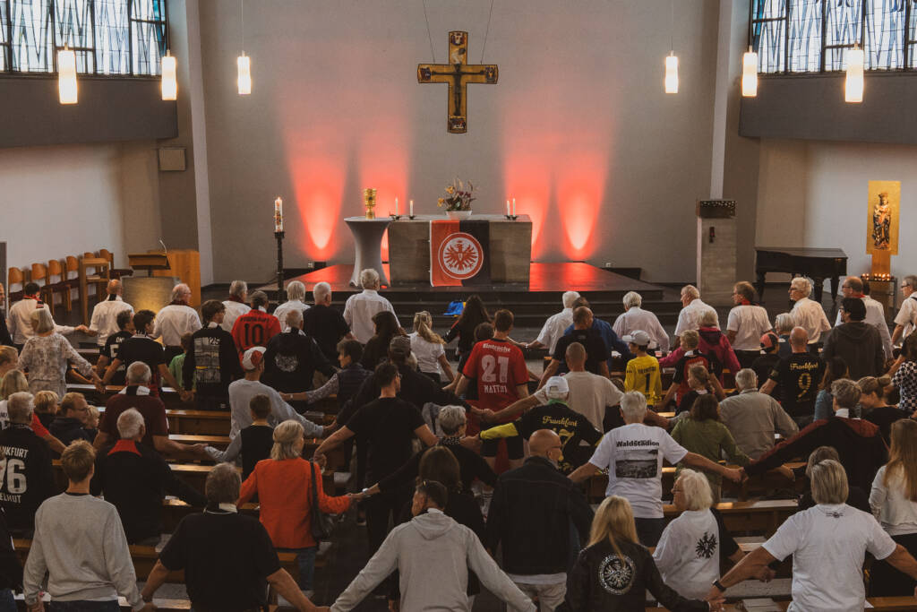 Gottesdienst mit Eintracht-Fans in Kirche